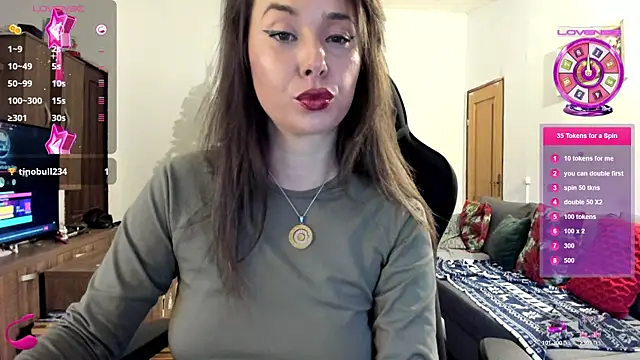 Snapshot of PlayfulGoddess chatting on February 2025 03:09:02 PM PlayfulGoddess online show from February 2025 03:09:02 PM