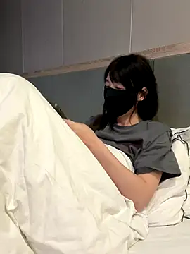 Annabody online show from October 2025 05:54:02 PM