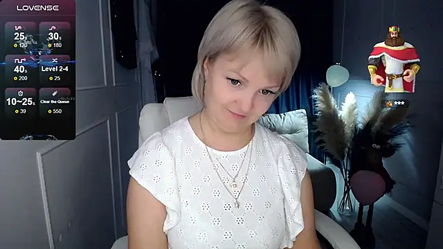 Juarnea online show from March 2025 08:37:02 PM