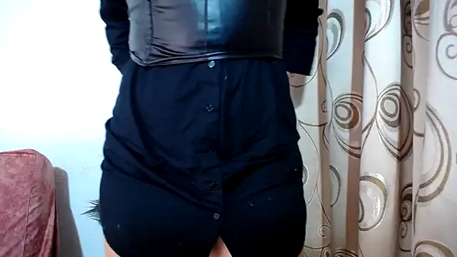 merlinaadams  online show from March 2025 06:26:02 PM