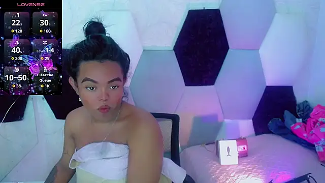 KayleighDreams  online show from February 2026 03:58:02 AM