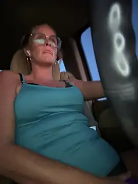 vixendoll87 online show from March 2025 12:00:02 AM