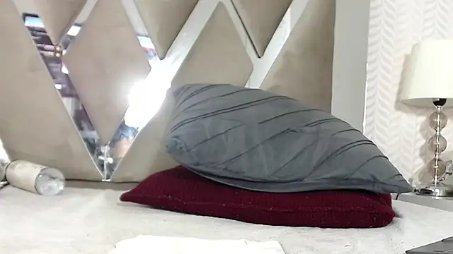 Snapshot of KasandraPhillips chatting on February 2025 02:17:02 AM KasandraPhillips online show from February 2025 02:17:02 AM