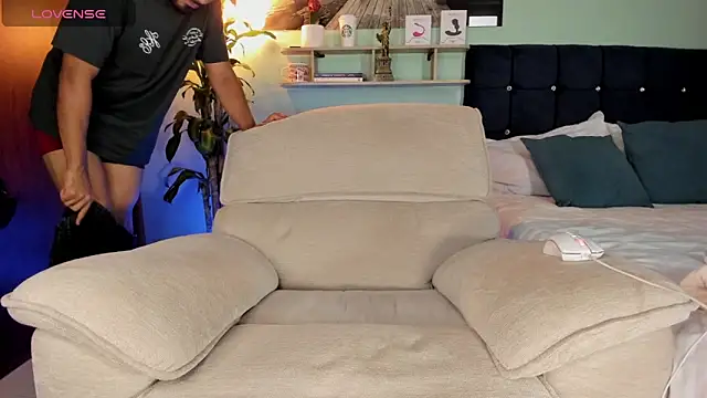 Neganhot  online show from February 2026 11:09:02 PM