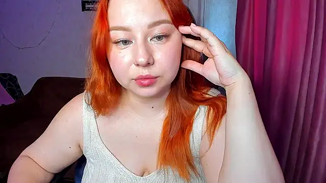 Milafoxxxy online show from September 2025 08:58:02 AM