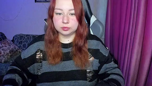 Milafoxxxy online show from October 2025 05:13:01 AM