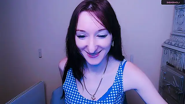 Snapshot of AmandaSell chatting on February 2025 11:32:02 AM AmandaSell online show from February 2025 11:32:02 AM