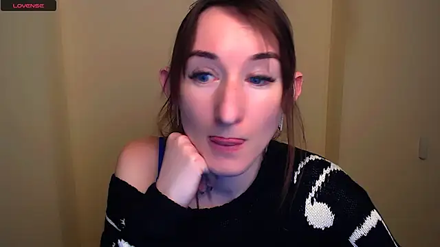 Snapshot of AmandaSell chatting on February 2025 11:41:02 AM AmandaSell online show from February 2025 11:41:02 AM