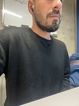 Snapshot of giorgakaci69 chatting on September 2025 01:24:02 PM giorgakaci69 online show from September 2025 01:24:02 PM