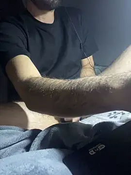 giorgakaci69 online show from November 2025 10:44:02 PM