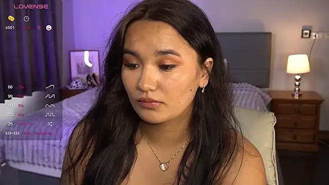 immahawaii online show from December 2024 06:43:02 AM