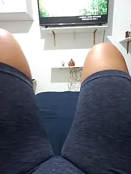 Snapshot of buterfly1519 chatting on November 2025 01:19:02 AM buterfly1519 online show from November 2025 01:19:02 AM