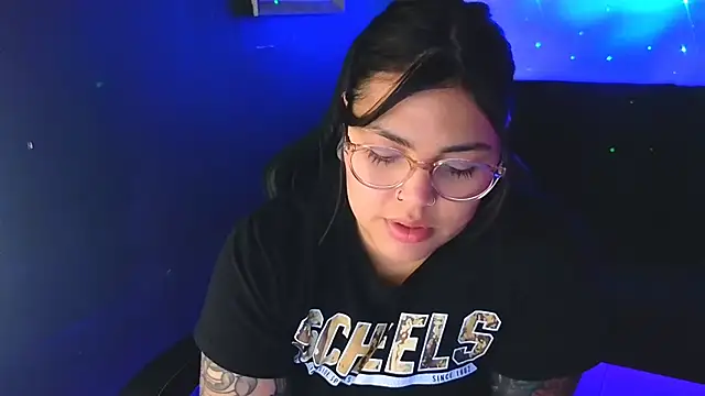 miacanela xo online show from September 2025 11:48:02 PM