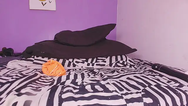 vale ross  online show from March 2025 09:14:01 AM