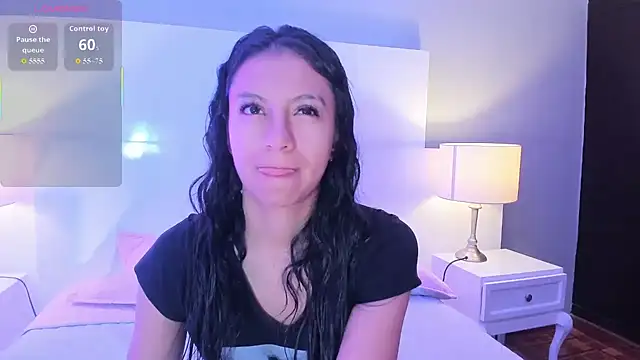 Tamaraakins online show from December 2025 12:23:02 PM