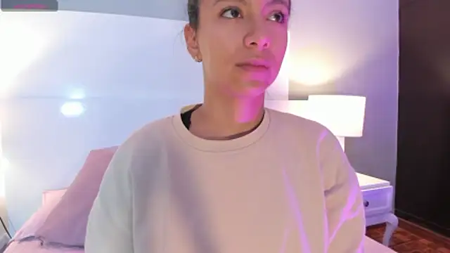 Tamaraakins online show from January 2026 12:43:02 PM