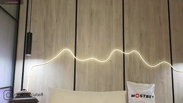 Monikacutie online show from January 2025 04:04:01 AM