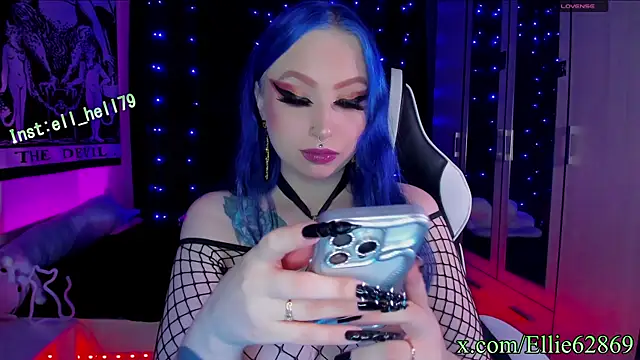 Kitty goth online show from March 2025 06:45:01 PM