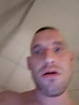 Snapshot of Bartzrl chatting on October 2025 01:46:01 AM Bartzrl online show from October 2025 01:46:01 AM