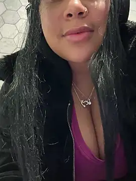 HaileyDiana online show from March 2025 10:11:01 AM