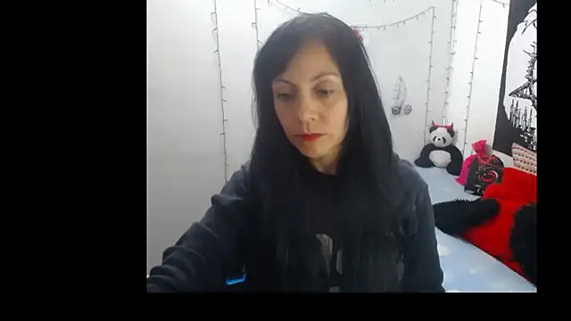 lili peach online show from January 2025 11:45:01 PM