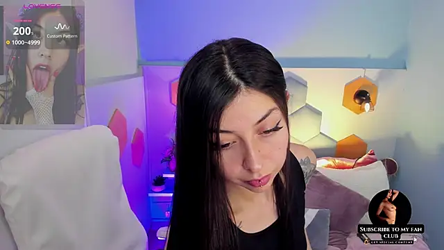 Melissa Koster online show from February 2025 10:43:01 PM