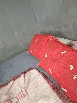 Snapshot of Petrossa chatting on September 2025 06:57:01 AM Petrossa online show from September 2025 06:57:01 AM