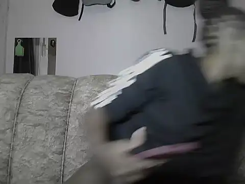 SweetWhisper online show from February 2026 12:02:02 PM