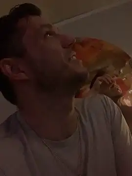 Snapshot of trash4cash chatting on January 2025 07:10:02 AM trash4cash online show from January 2025 07:10:02 AM