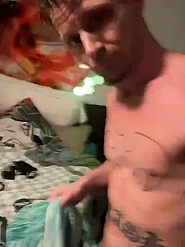 Snapshot of trash4cash chatting on March 2025 10:28:02 AM trash4cash online show from March 2025 10:28:02 AM