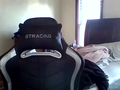 Snapshot of YandereDemon chatting on December 2024 04:21:01 PM YandereDemon online show from December 2024 04:21:01 PM