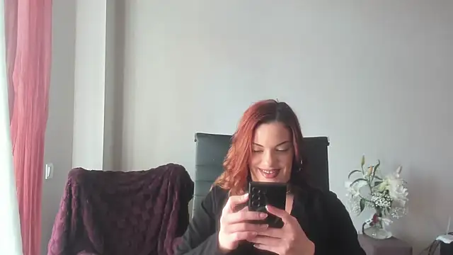 LilliLowexox online show from February 2026 10:08:01 AM