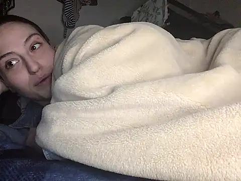 Snapshot of Starving4Cock chatting on February 2025 07:17:02 AM Starving4Cock online show from February 2025 07:17:02 AM