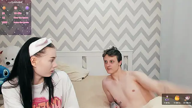 Snapshot of shaameless chatting on December 2024 06:52:02 PM shaameless online show from December 2024 06:52:02 PM