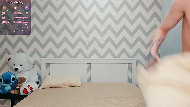 Snapshot of shaameless chatting on December 2024 04:10:02 PM shaameless online show from December 2024 04:10:02 PM