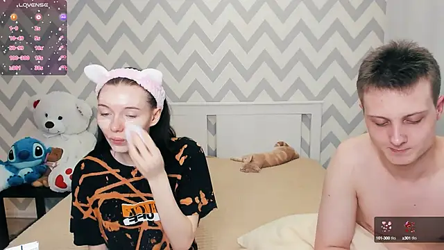 Snapshot of shaameless chatting on December 2024 09:45:01 AM shaameless online show from December 2024 09:45:01 AM