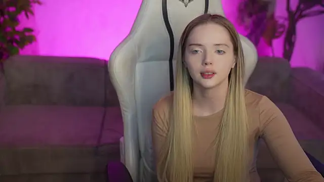 Cassy-Celestial  online show from December 2025 09:38:01 AM