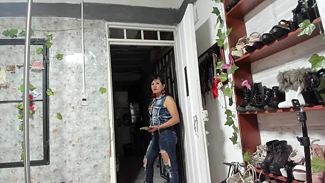 Erlinda-engel online show from February 2025 12:47:02 AM