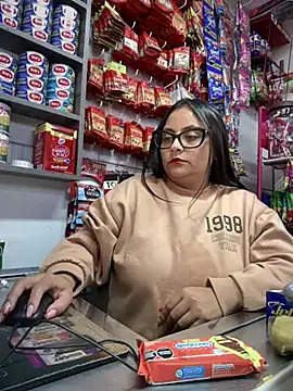 Snapshot of Sol_biglips chatting on December 2024 08:16:01 PM Sol biglips online show from December 2024 08:16:01 PM