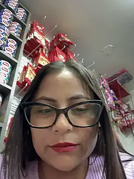 Snapshot of Sol_biglips chatting on January 2025 02:03:01 PM Sol biglips online show from January 2025 02:03:01 PM