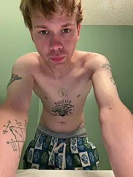Snapshot of Mikeswanston chatting on April 2026 05:57:01 PM Mikeswanston online show from April 2026 05:57:01 PM
