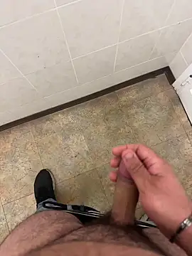 Snapshot of _themask_ chatting on October 2025 03:19:02 PM  themask  online show from October 2025 03:19:02 PM