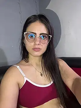 Snapshot of Azuna25 chatting on February 2026 06:55:02 PM Azuna25 online show from February 2026 06:55:02 PM