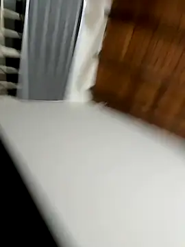 tom thick online show from October 2025 11:25:01 PM