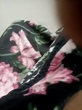 AUNTY1984 online show from June 2026 05:02:02 PM