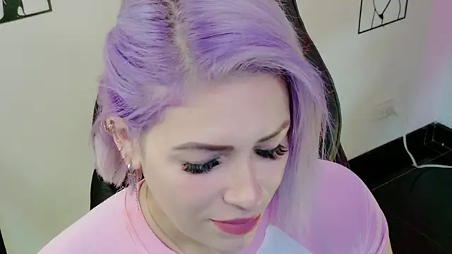 Natalia Montoya online show from February 2026 03:49:01 AM