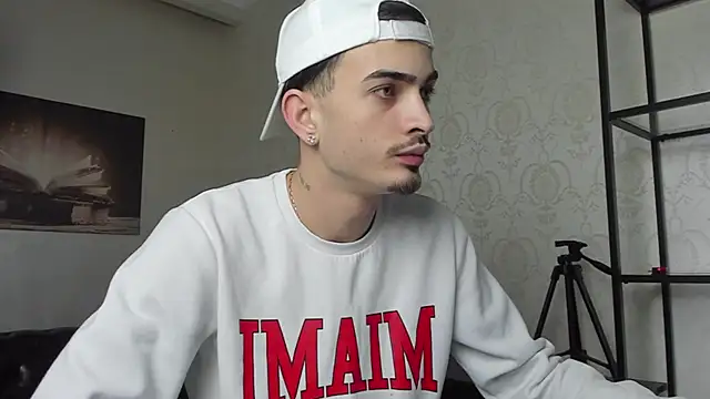 BrandonTate online show from December 2024 12:18:02 PM