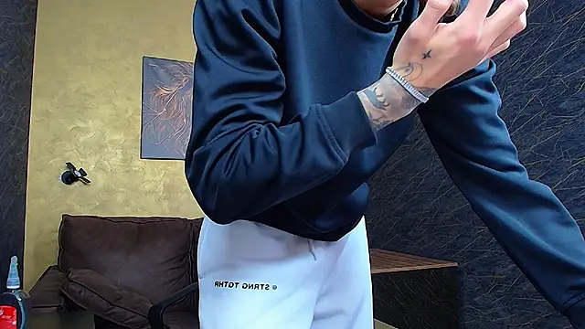 BrandonTate online show from February 2025 12:58:01 PM