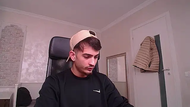 BrandonTate online show from March 2025 01:01:02 PM