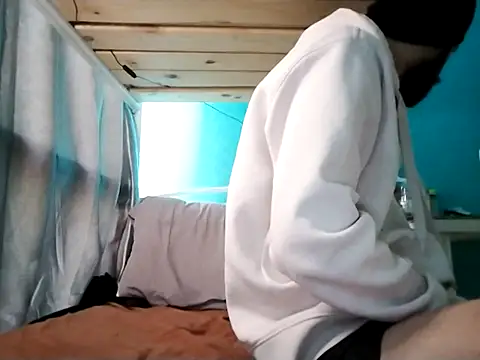 Antonio Vatooo online show from February 2025 01:17:02 PM